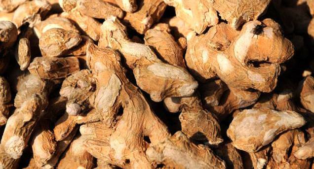 15 Medicinal Benefits of Dried Ginger (Sukku) 3 15 Medicinal Benefits of Dried Ginger (Sukku) 1