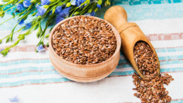 5 Surprising Reasons to Eat Flax Seeds for Weight Loss